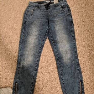 Denzen levi crop joggers